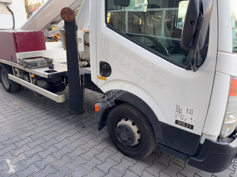 Nacela Nissan 35.11