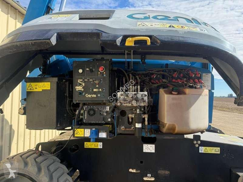 Vysokozdvižná plošina Genie  Z60/37 FE HYBRID