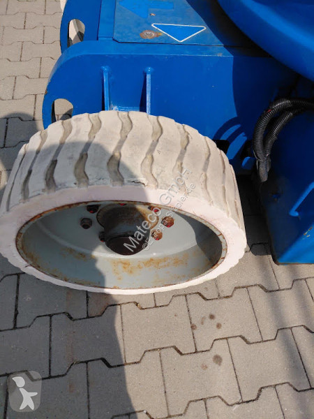 منصة تلسكوبية Genie Z30/20N