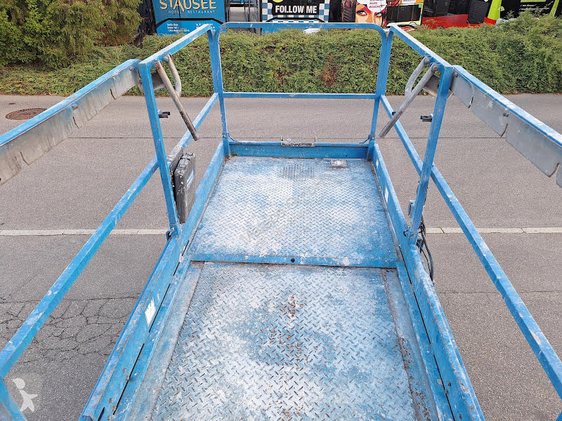 منصة تلسكوبية Haulotte COMPACT 12 DX