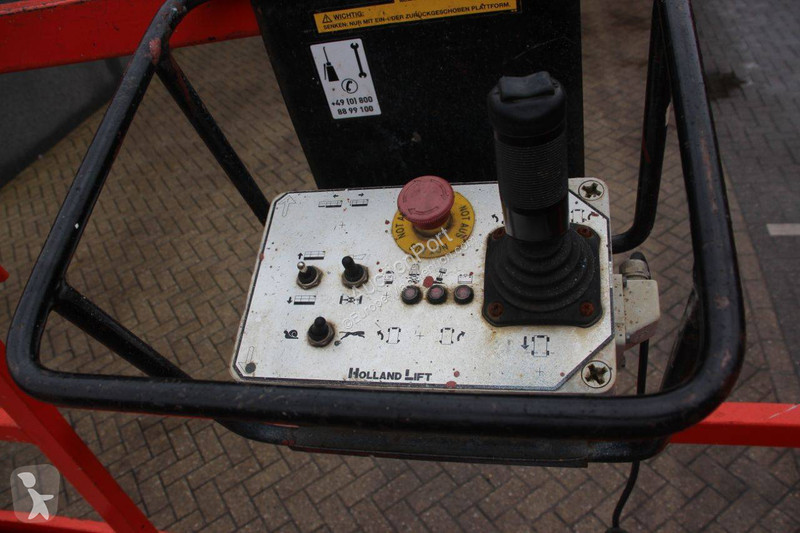 Plataforma elevadora Hollandlift MONOSTAR V-SAEL14