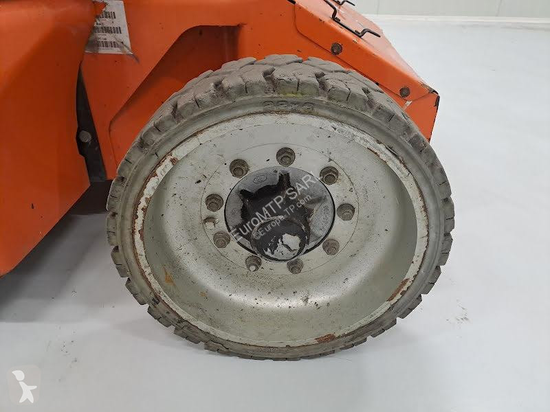 Plataforma elevadora JLG