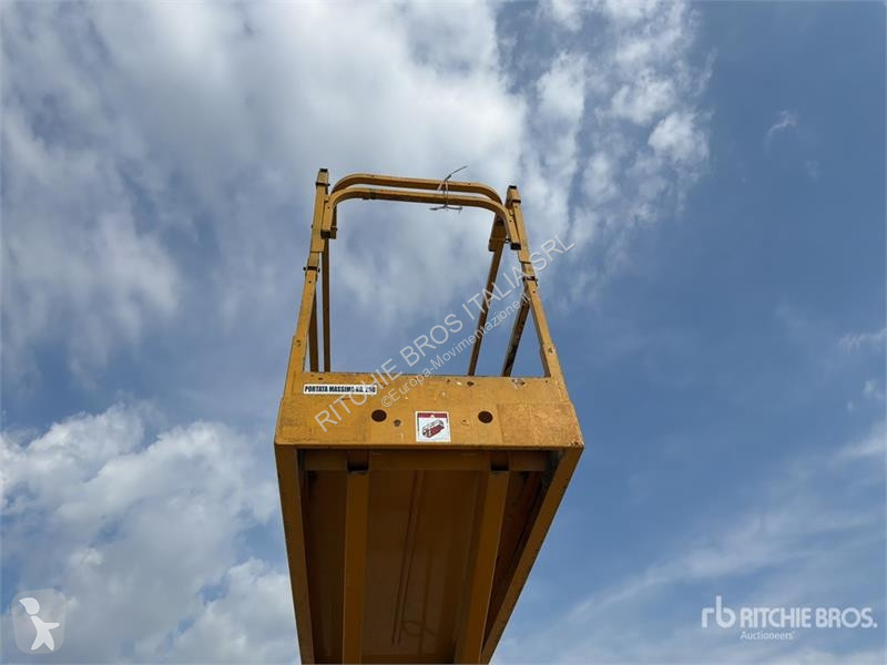 Автовишка Haulotte 10N Electric Scissor Lift