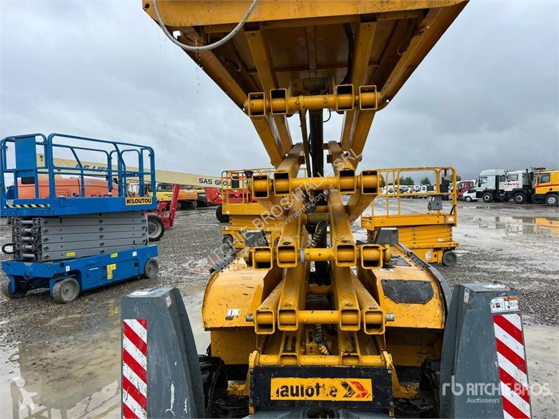 Emelőkosár Haulotte Diesel Scissor Lift