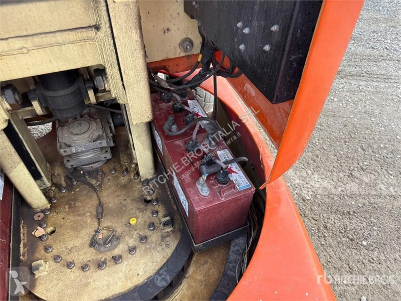 升降机 JLG 12E Vertical Mast Lift