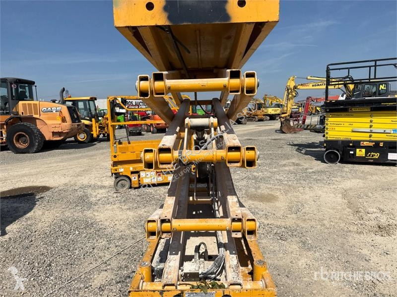 Emelőkosár Haulotte 10N Electric Scissor Lift