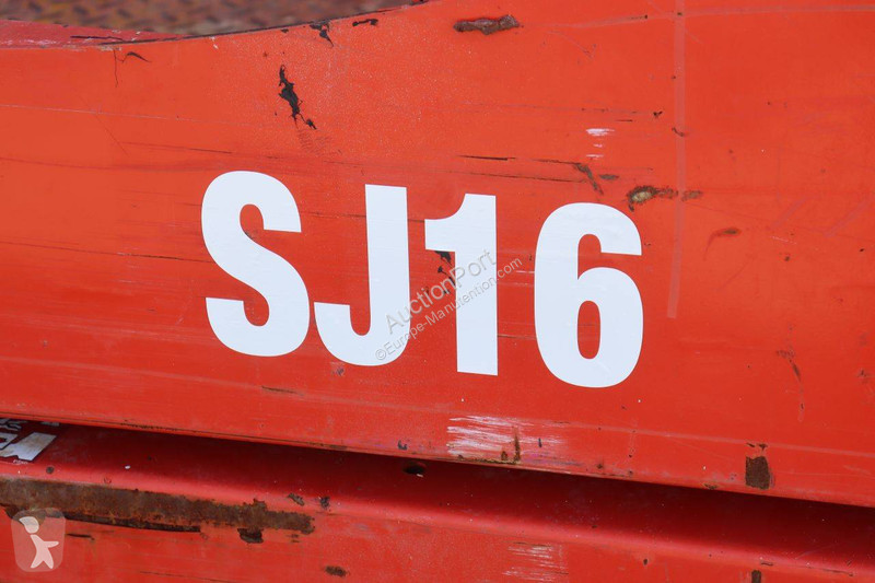 升降机 Skyjack SJ16