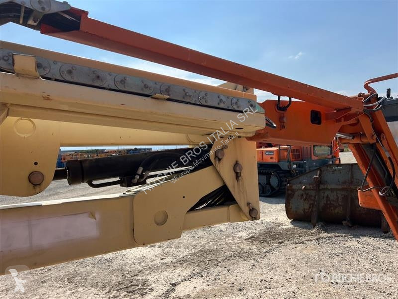Emelőkosár JLG Articulating Boom Lift
