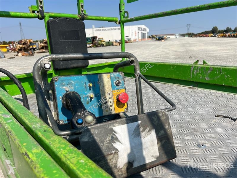 Emelőkosár Iteco Scissor Lift