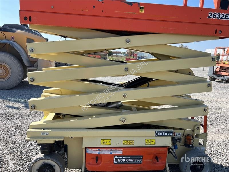 Plataforma elevadora JLG 2632ES