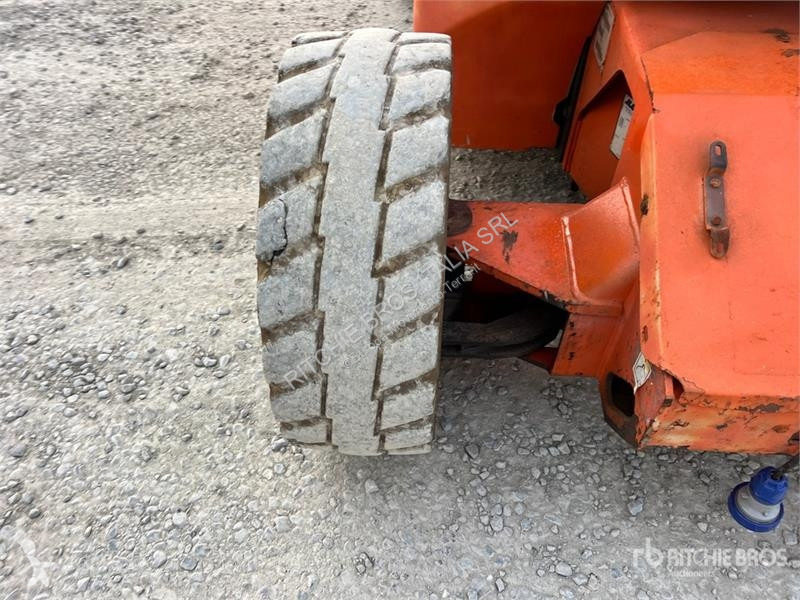 Plataforma elevadora JLG Electric Articulating...