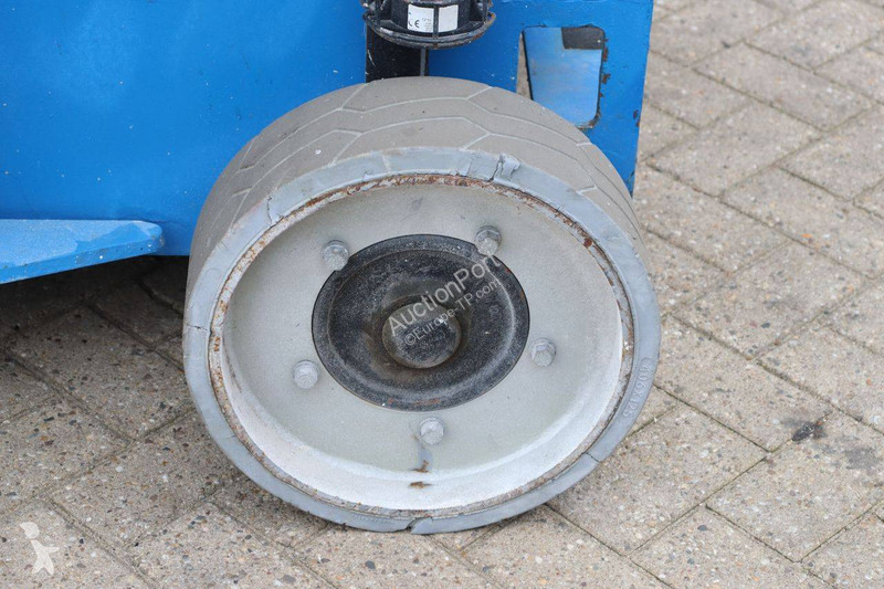 Plataforma elevadora JLG