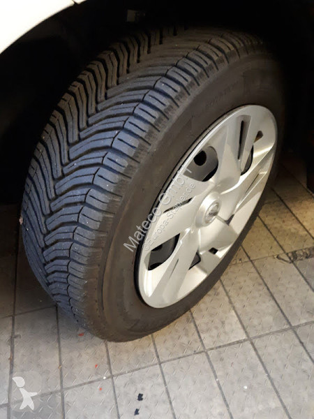 Furgoneta Nissan K20 / NISSAN NV200
