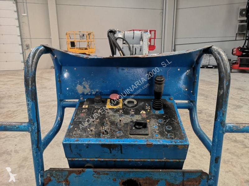 منصة تلسكوبية Genie Z-34/22 n año 2012
