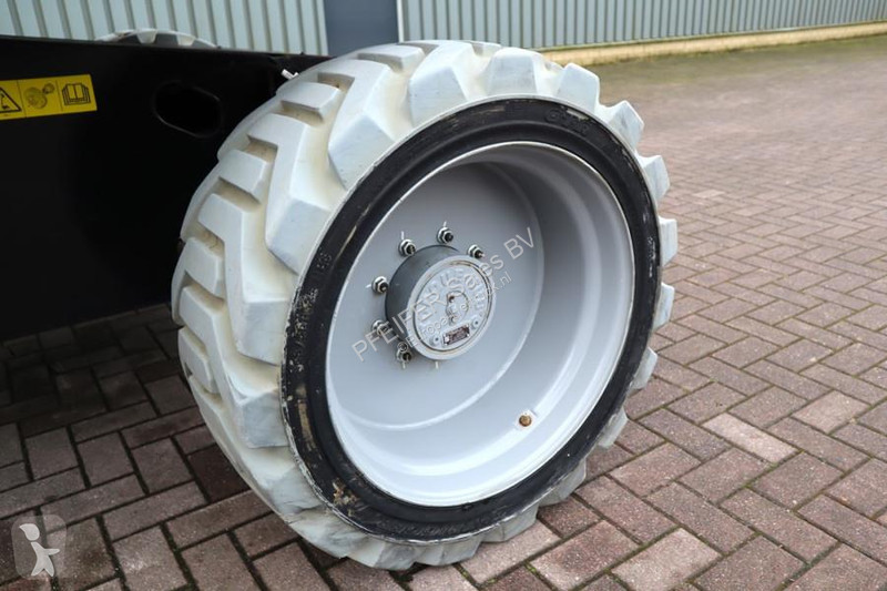 Vysokozdvižná plošina Genie Z60/37FE Hybrid 4x4...