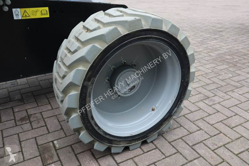 Hoogwerker Genie Z60/37FE Valid Inspection,...