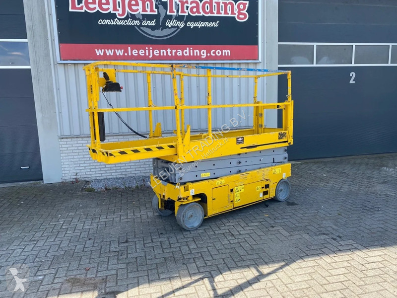 Hoogwerker Genie 2032 RESERVED/ GERESERVEERD/...
