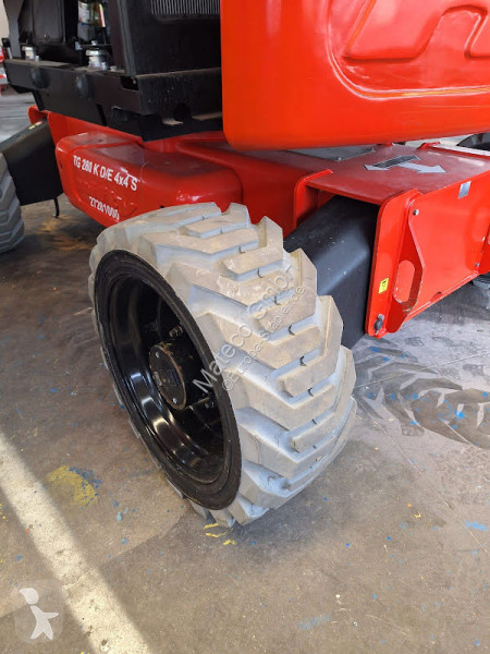 Nacelle Niftylift HR28 HYBRID 4X4