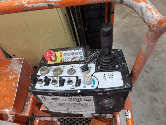 Piattaforma aerea JLG TOUCAN