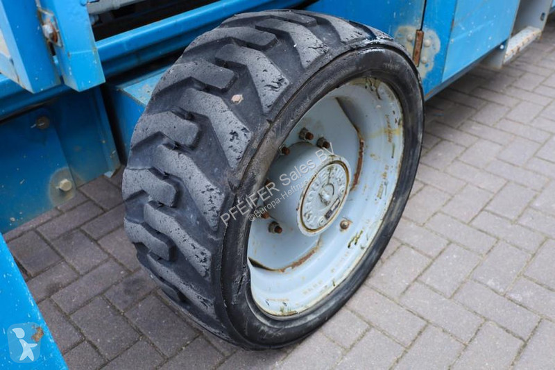 Vysokozdvižná plošina Genie GS5390 Diesel, 4x4...