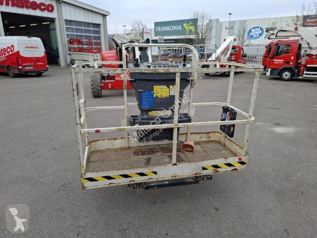 Piattaforma aerea JLG