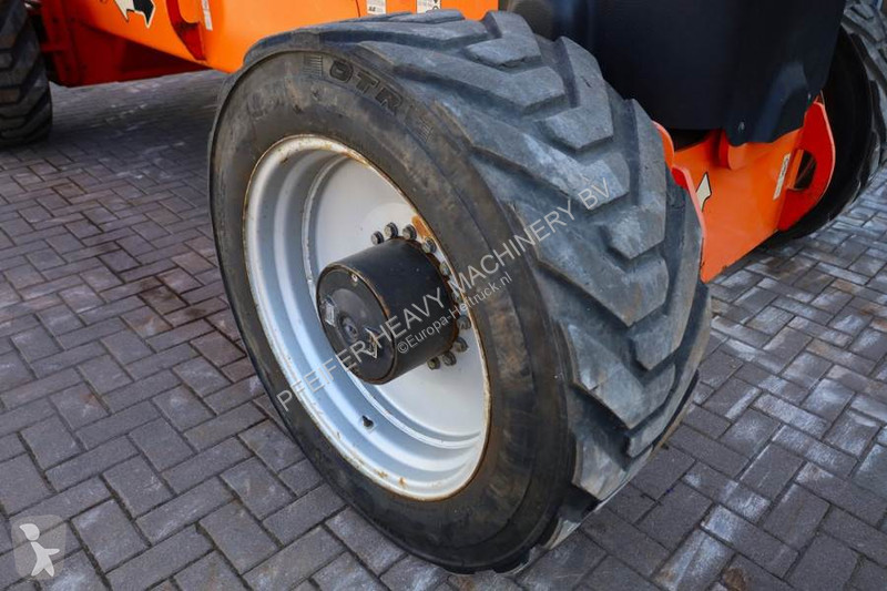 Hoogwerker JLG Diesel, 4x4x4 Drive, 40.1m...
