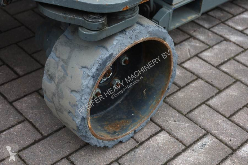 منصة تلسكوبية Hollandlift Ecostar HL-7814...