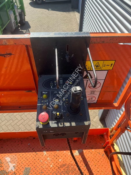Piattaforma aerea JLG Hoogwerker Schaarhoogwerker