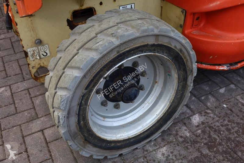Nacela JLG Electric, 12m Working Height, 450kg...