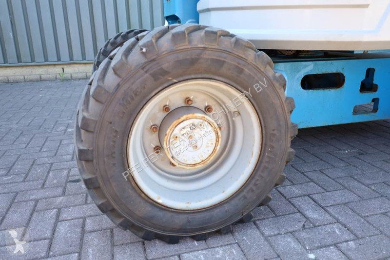 Gondola Genie Z34/22 Diesel, 4x4 Drive, 12.6m...