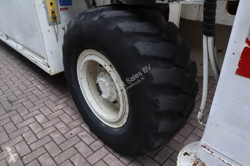 Piattaforma aerea Liftlux SL320-30DS Diesel,...