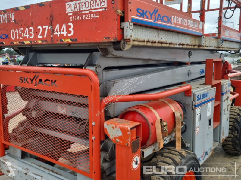 Plataforma  SJ8841
