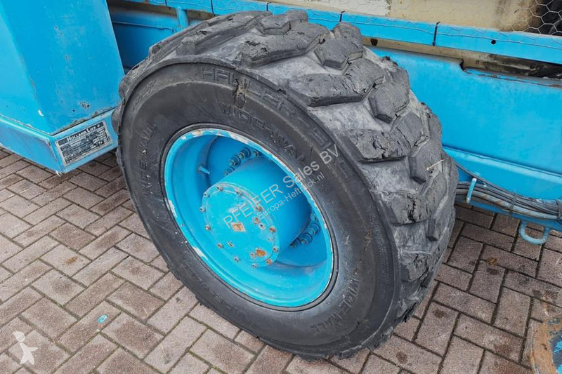 منصة تلسكوبية Hollandlift Megastar G-300DL30/S...