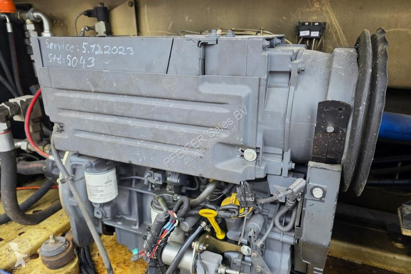 منصة تلسكوبية JLG Diesel, 4x4 Drive, 23m...