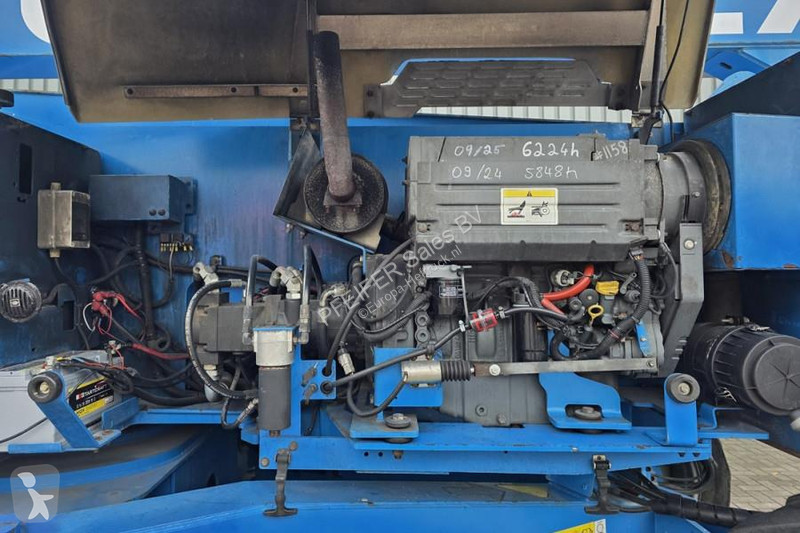 منصة تلسكوبية Genie ZX135/70 Diesel, 4x4x4...