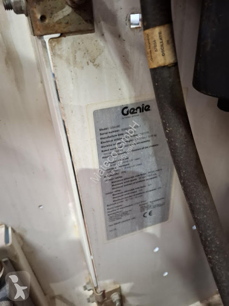 منصة تلسكوبية Genie GS4390