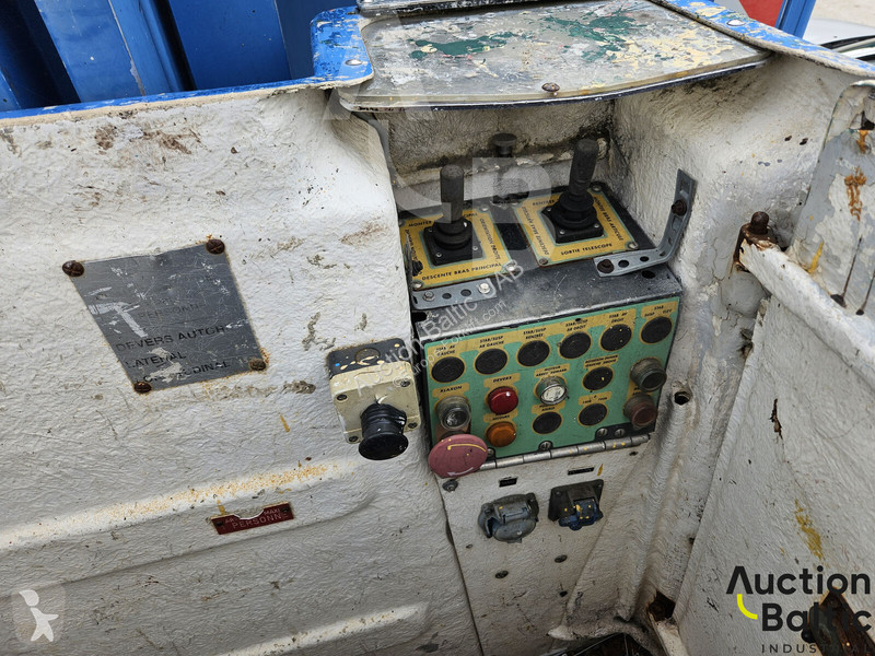 Lift Iveco 100E 18