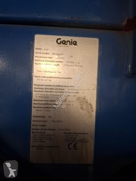 منصة تلسكوبية Genie