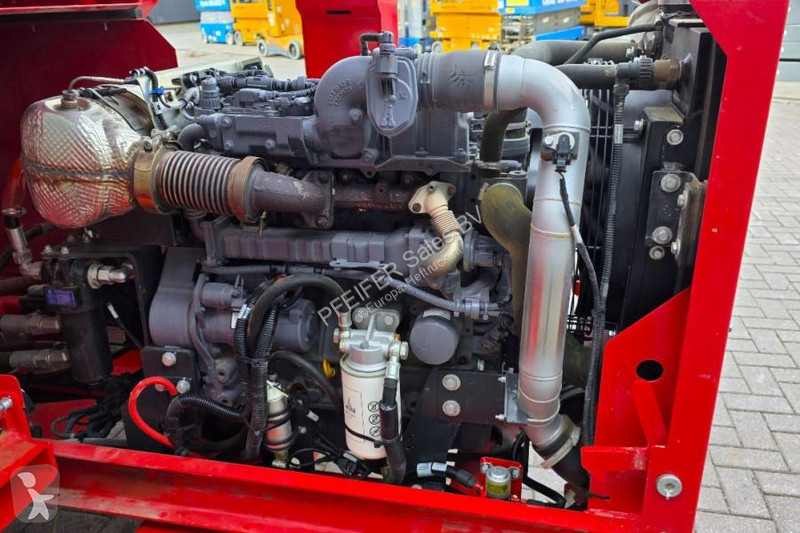 Vysokozdvižná plošina  SR1623D Diesel 4x4...