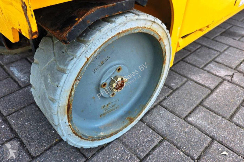 Vysokozdvižná plošina Haulotte Compact 8...