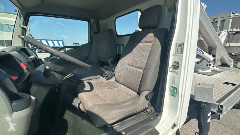 منصة تلسكوبية Nissan 35.11 MX 170