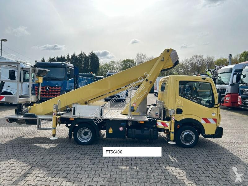 Lift Renault Steiger P260B