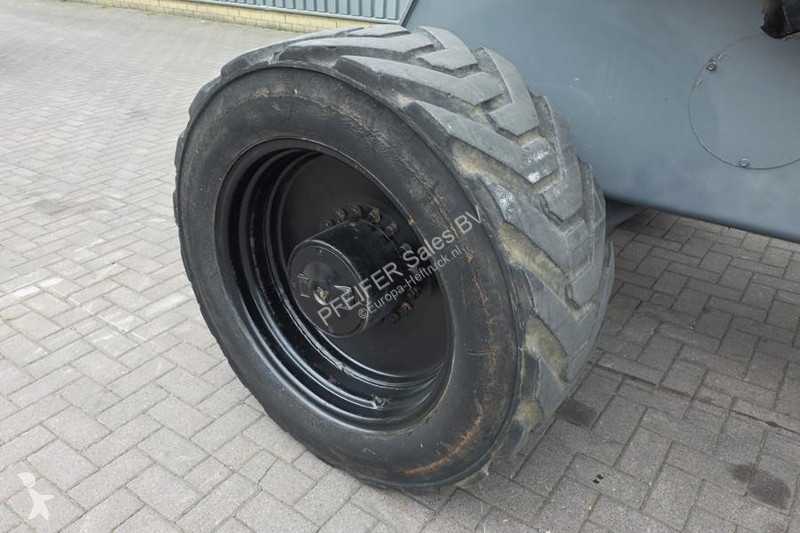 منصة تلسكوبية JLG 1250AJP Diesel, 4x4x4 Drive,...
