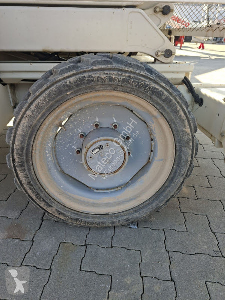 منصة تلسكوبية Genie GS5390