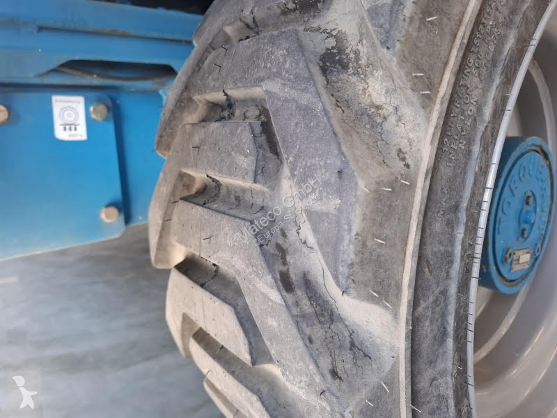 منصة تلسكوبية Genie GS4390