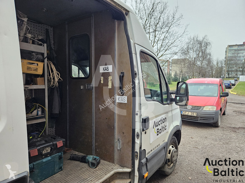 Автовышка Iveco Daily