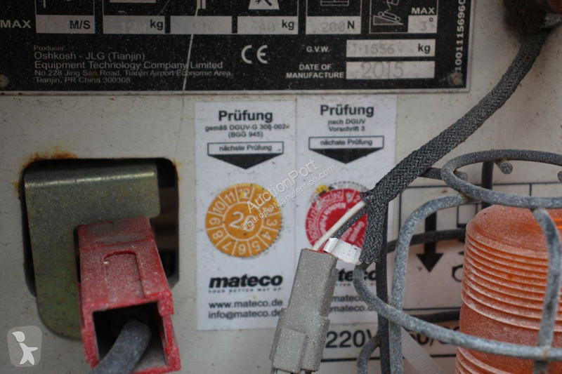 Plataforma elevadora JLG