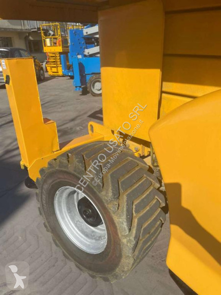 Автовишка JLG