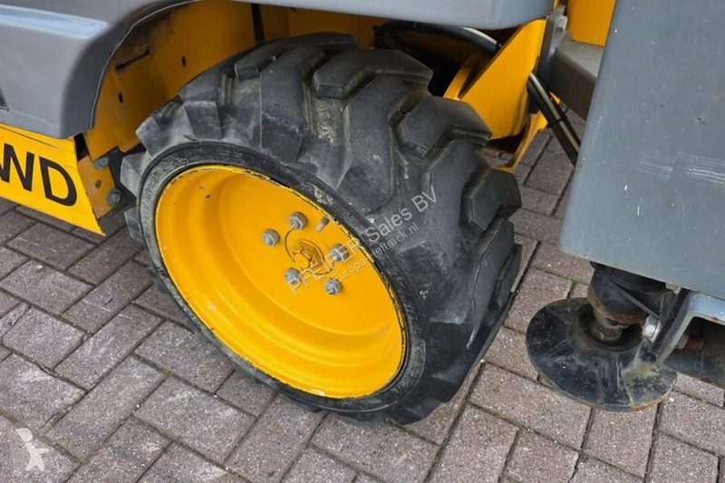 升降机 Haulotte Compact 12DX Diesel, 4x4 Drive,...
