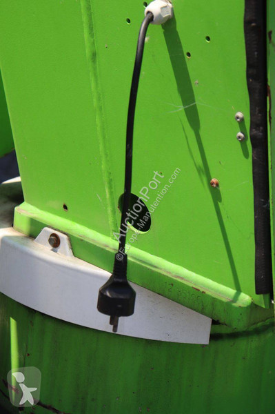 Plataforma elevadora Niftylift HR12NDE